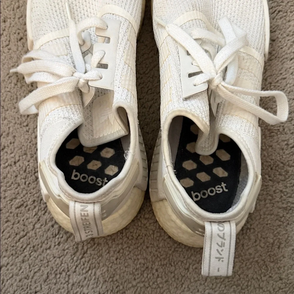 Adidas NMD R1 sneaker White - size 10.5